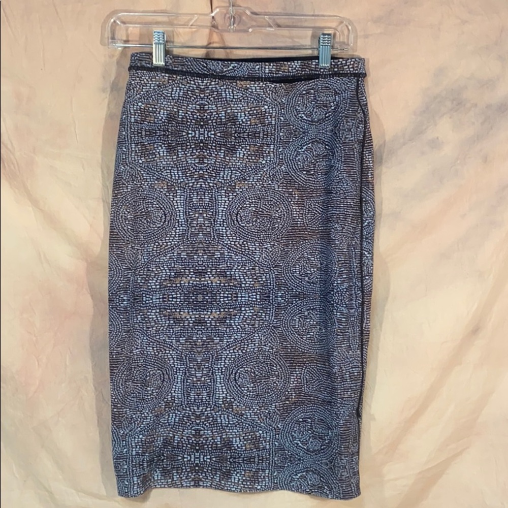 Lululemon Knee Length Reversible Skirt